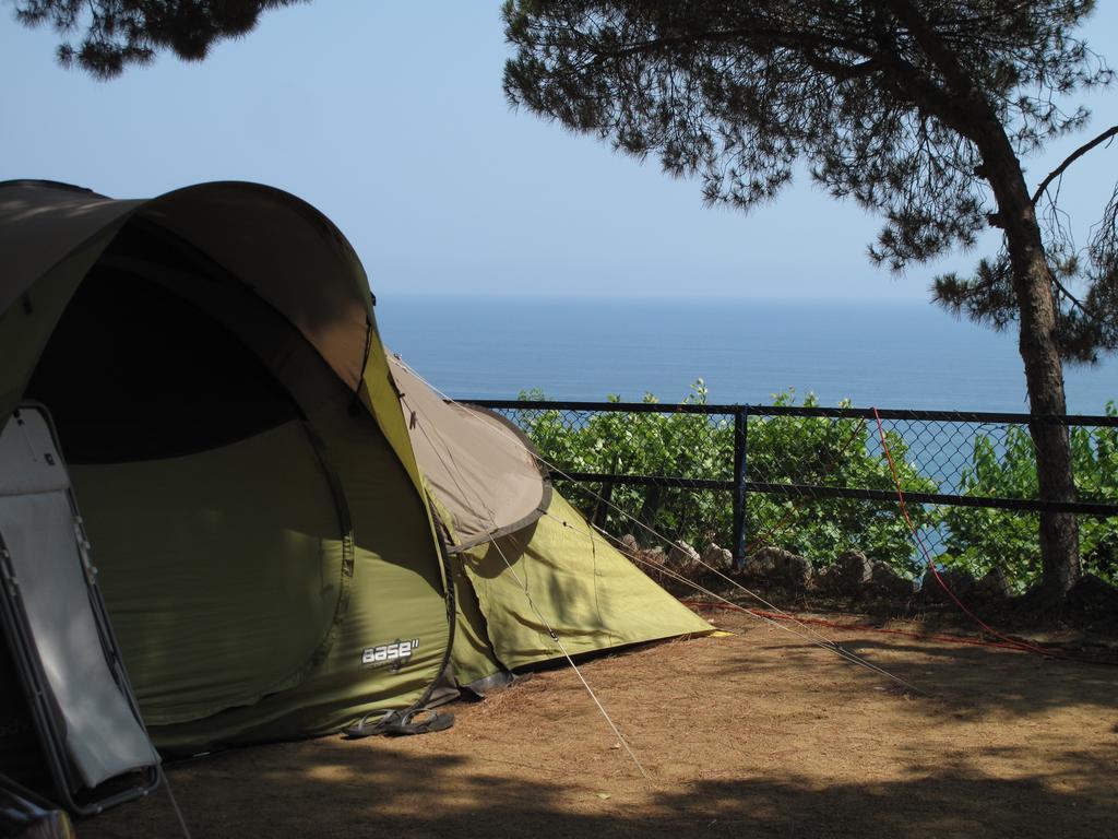 Camping Roca Grossa Hotel Calella Exterior photo